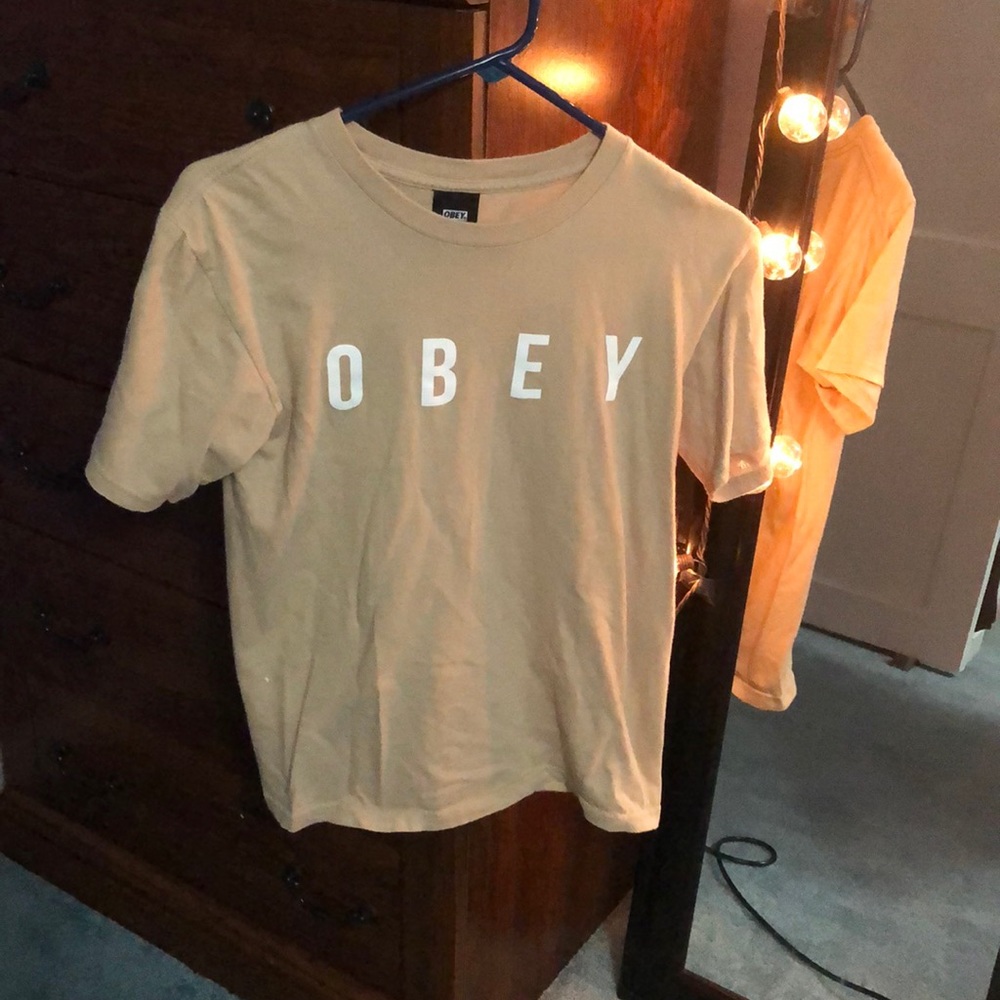 COPY - Obey Spellout Tee